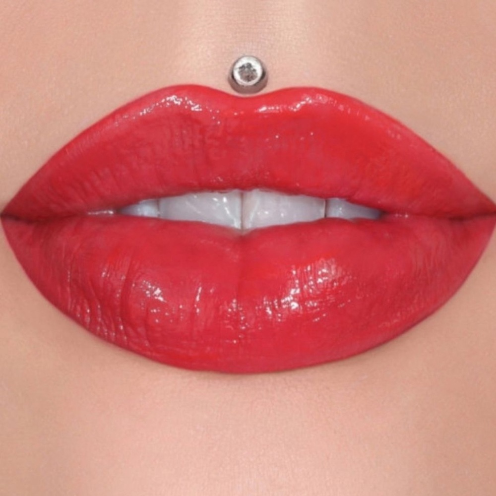 Jeffree Star Supreme Gloss - 2003 - Peachy Orange Red